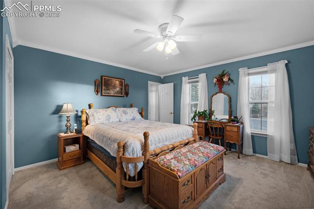 5050 N Splendid Circle