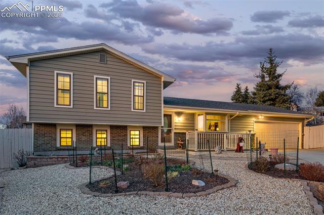 5050 N Splendid Circle