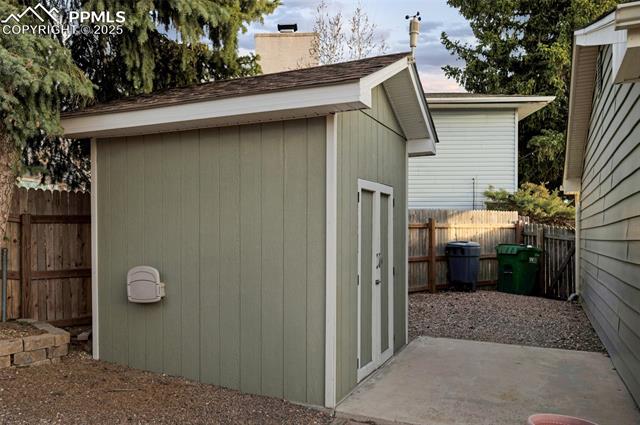 5050 N Splendid Circle