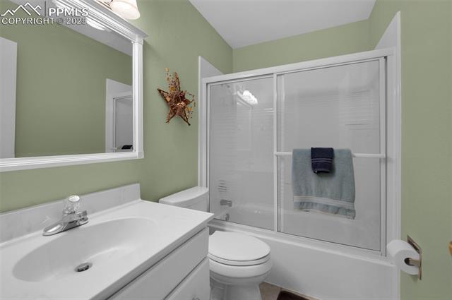 5050 N Splendid Circle