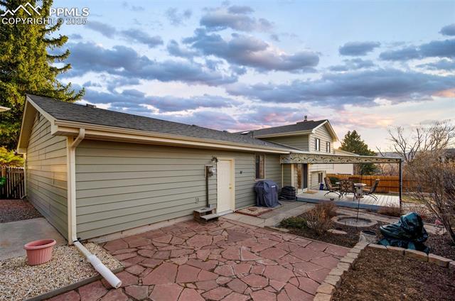 5050 N Splendid Circle