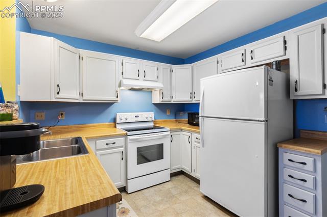 6650 Bobtail Drive