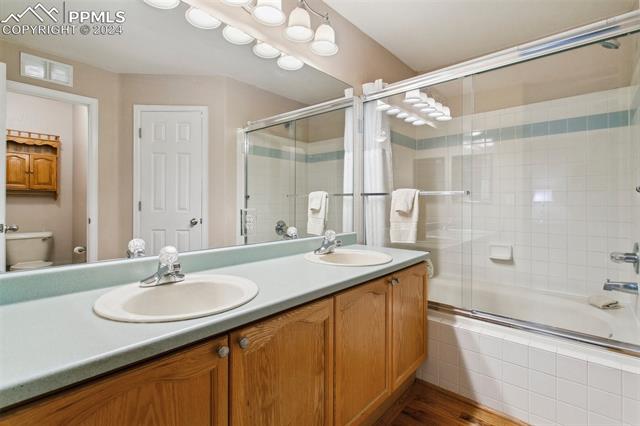 3240 Flying Horse Road