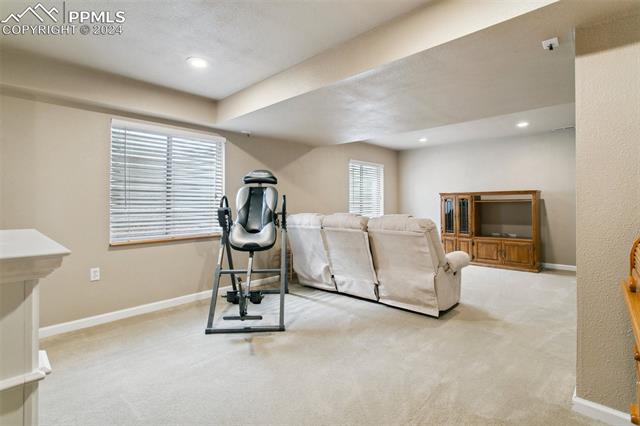 3240 Flying Horse Road