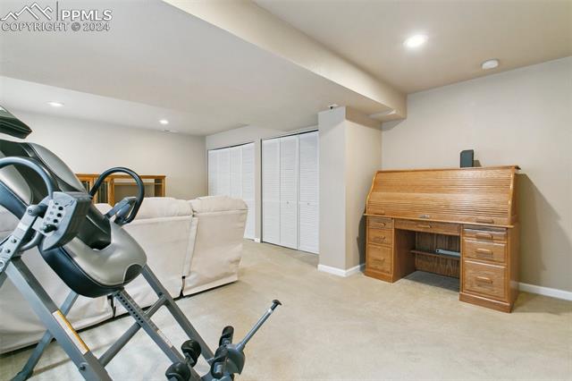 3240 Flying Horse Road