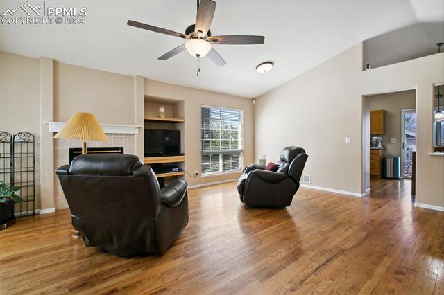 3240 Flying Horse Road