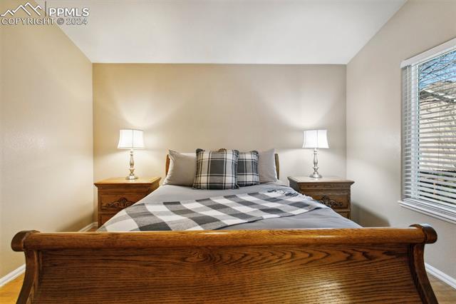 3240 Flying Horse Road