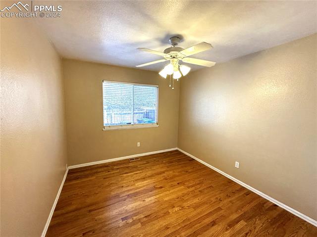 3240 Flying Horse Road