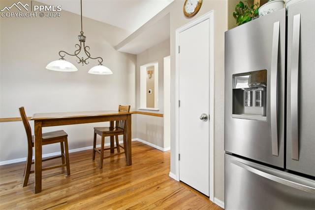 3240 Flying Horse Road