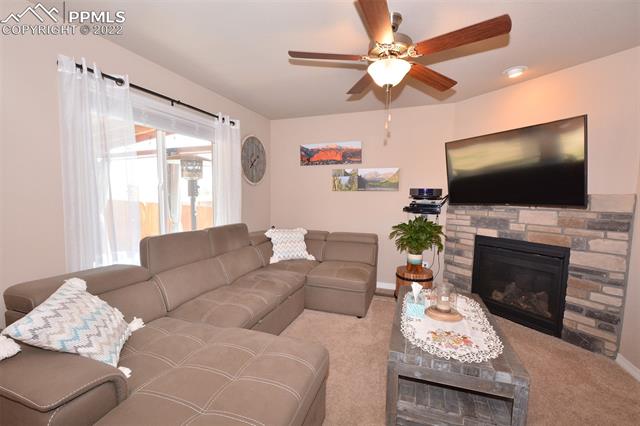6185 Mumford Drive