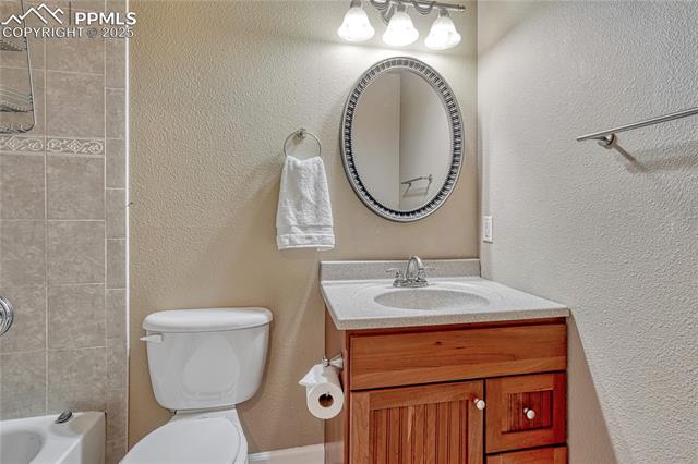 4817 Templeton Gap Road