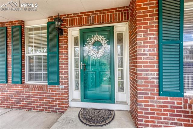 4817 Templeton Gap Road