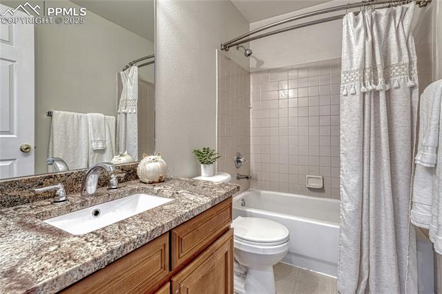 4817 Templeton Gap Road