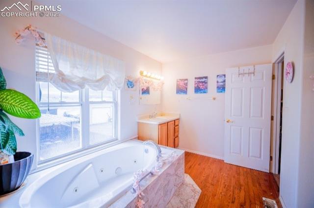 1394 E Kiva Drive