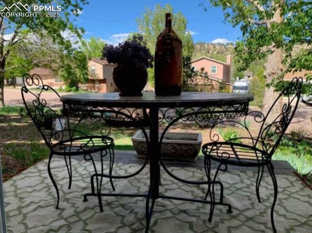 5298 Pony Creek Circle