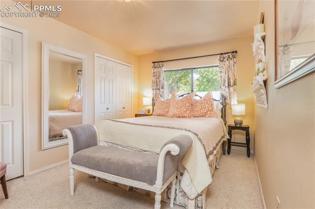 5298 Pony Creek Circle