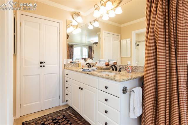 5298 Pony Creek Circle