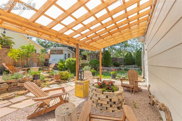 5298 Pony Creek Circle