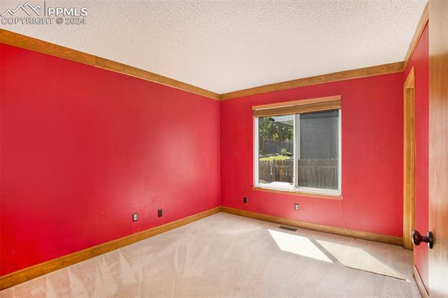 15205 Chelmsford Street