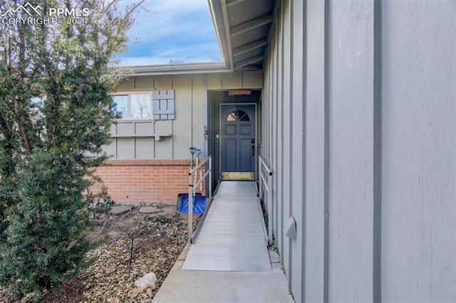 1403 Yosemite Drive