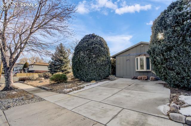 1403 Yosemite Drive