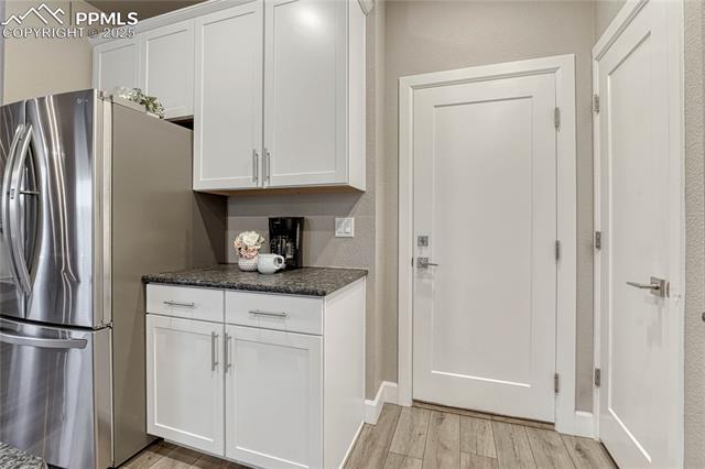 1734 Peak Prairie Lane