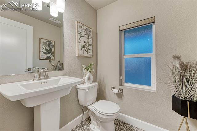 1734 Peak Prairie Lane