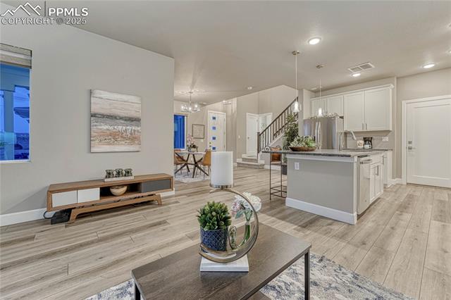 1734 Peak Prairie Lane