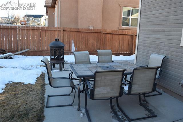 5947 Cumbre Vista Way