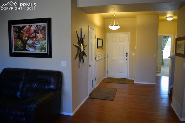 5947 Cumbre Vista Way