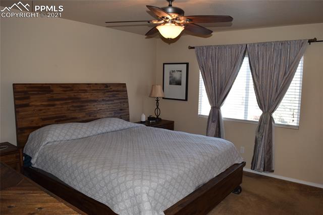 5947 Cumbre Vista Way