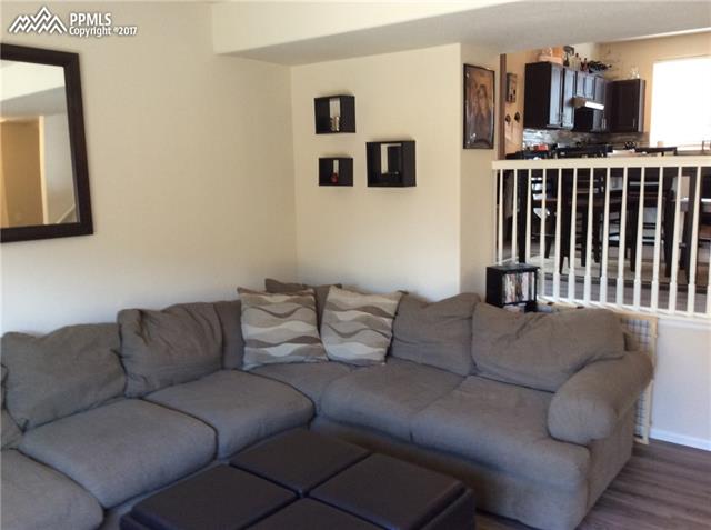 6286 San Mateo Drive