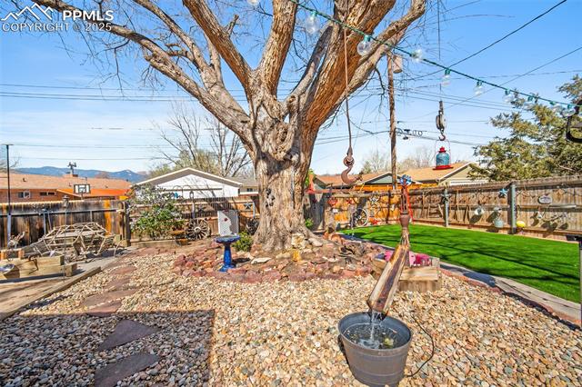 2814 Virginia Avenue