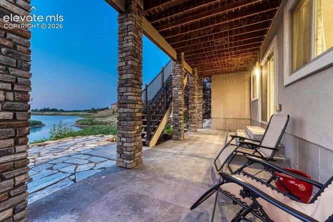 2543 Lakes Edge Drive