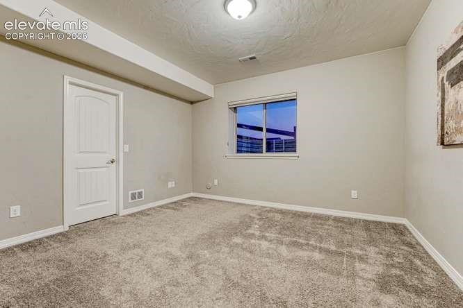 2543 Lakes Edge Drive