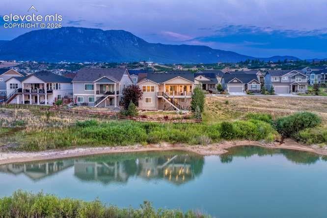 2543 Lakes Edge Drive