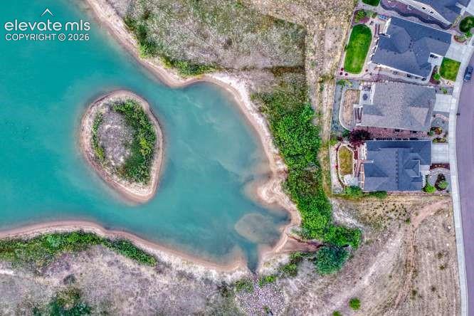 2543 Lakes Edge Drive