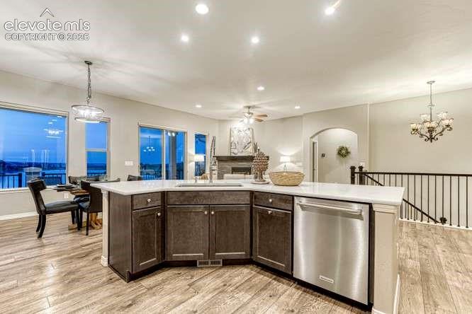 2543 Lakes Edge Drive