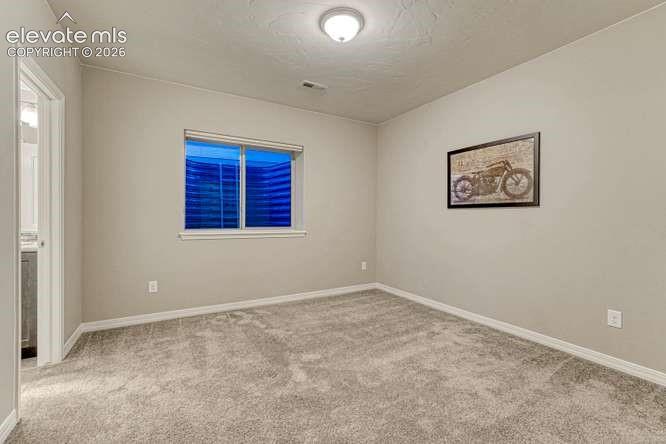 2543 Lakes Edge Drive
