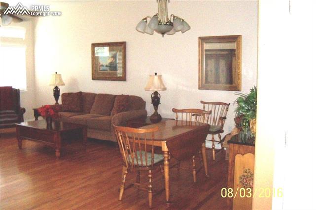 4450 Spiceglen Drive