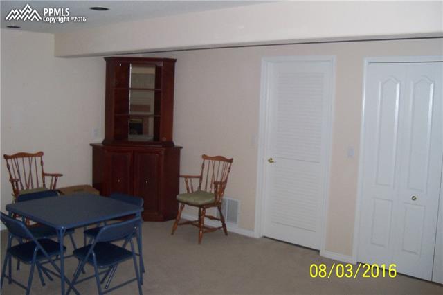 4450 Spiceglen Drive