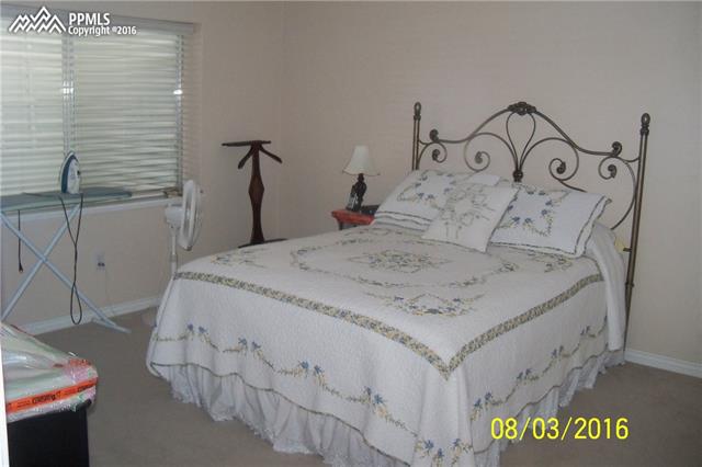 4450 Spiceglen Drive