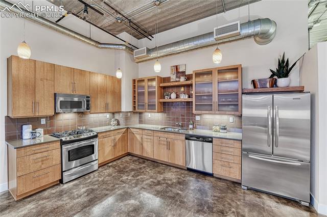 101 N Tejon Street Unit: 360