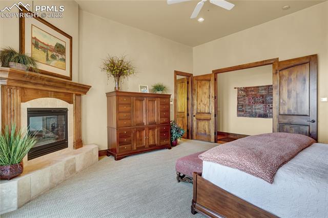1155 High Lake View
