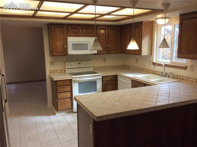 6225 moorfield Drive