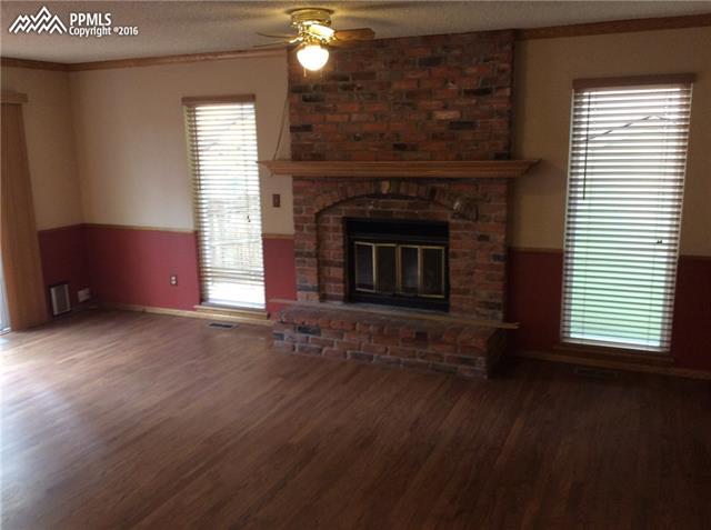 6225 moorfield Drive