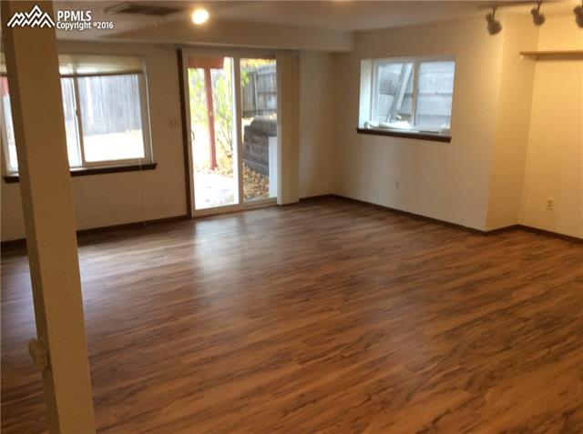 6225 moorfield Drive