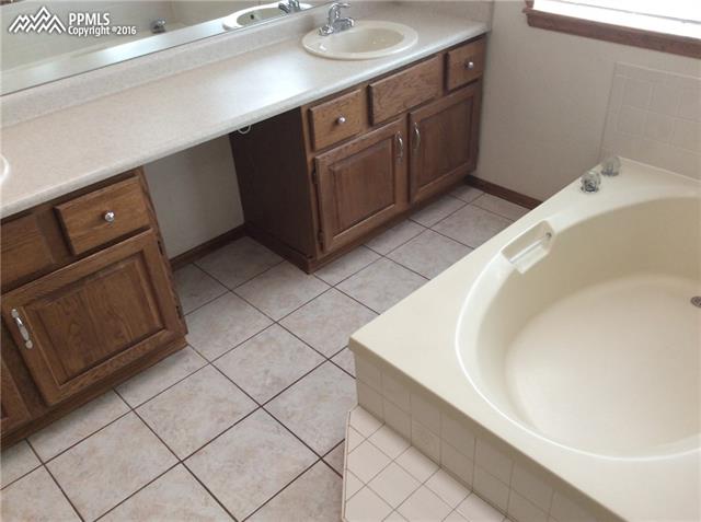 6225 moorfield Drive