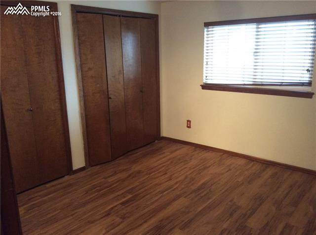 6225 moorfield Drive