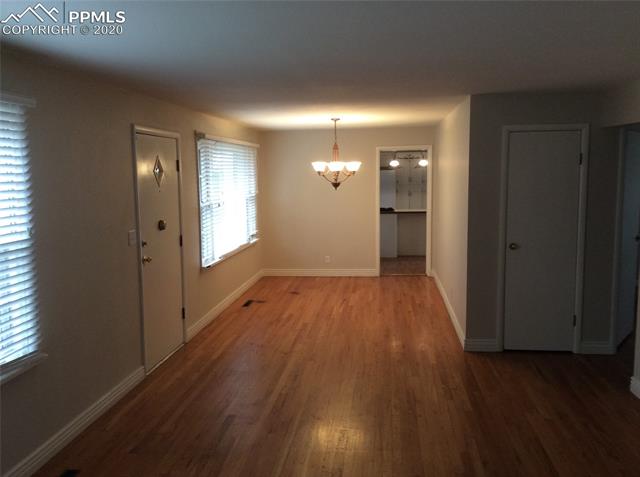 2002 hillis Court